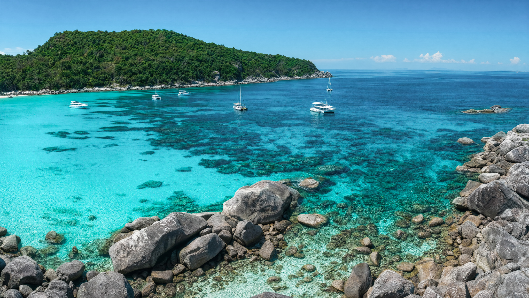 Koh Si Chang — royal palace ruins in forested hills