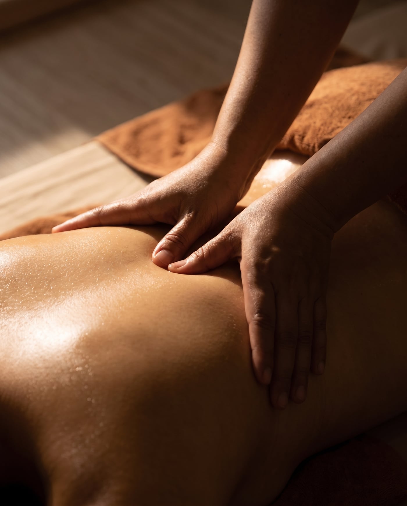 Thai massage technique and tradition